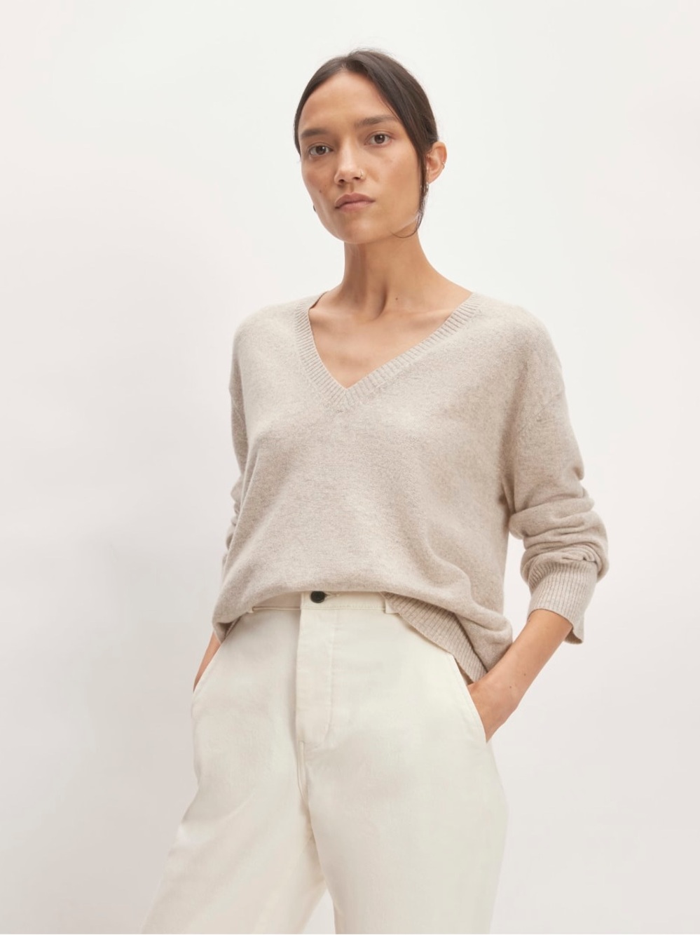 Everlane The Classic V-Neck Knit Pullover Sweater Cashmere Oatmeal Size L